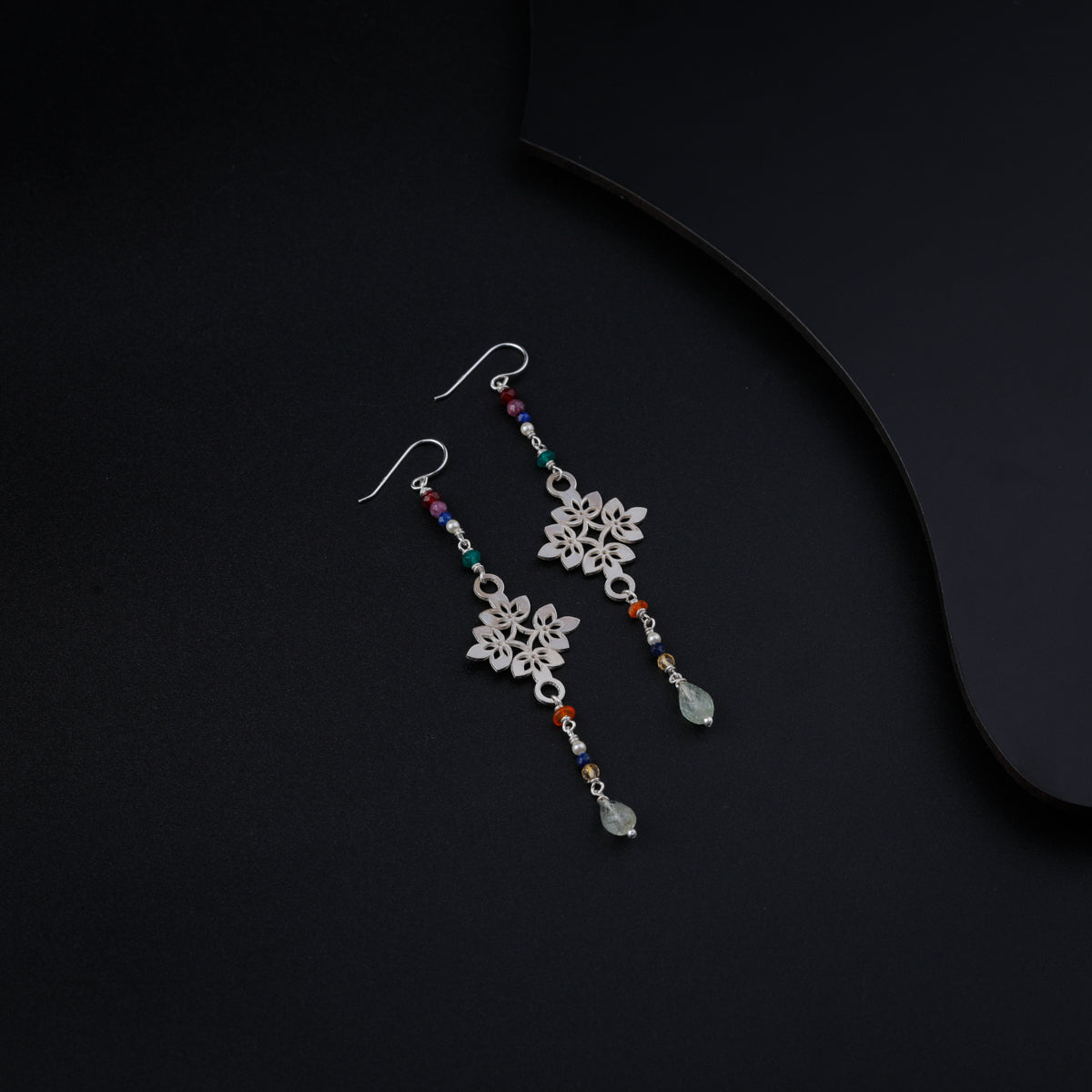 Silver Filigree Dangler Earring with Multicolor Stones