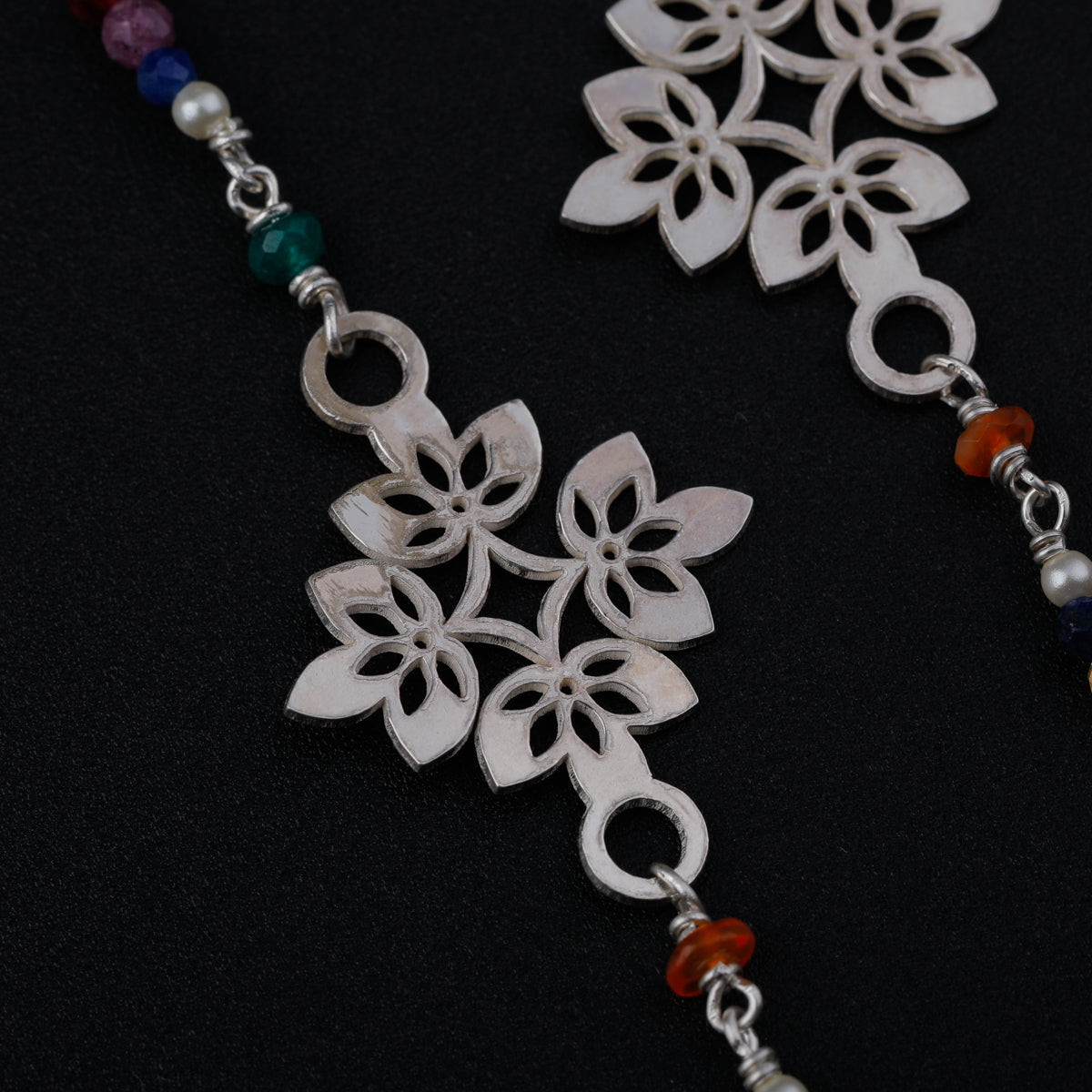 Silver Filigree Dangler Earring with Multicolor Stones