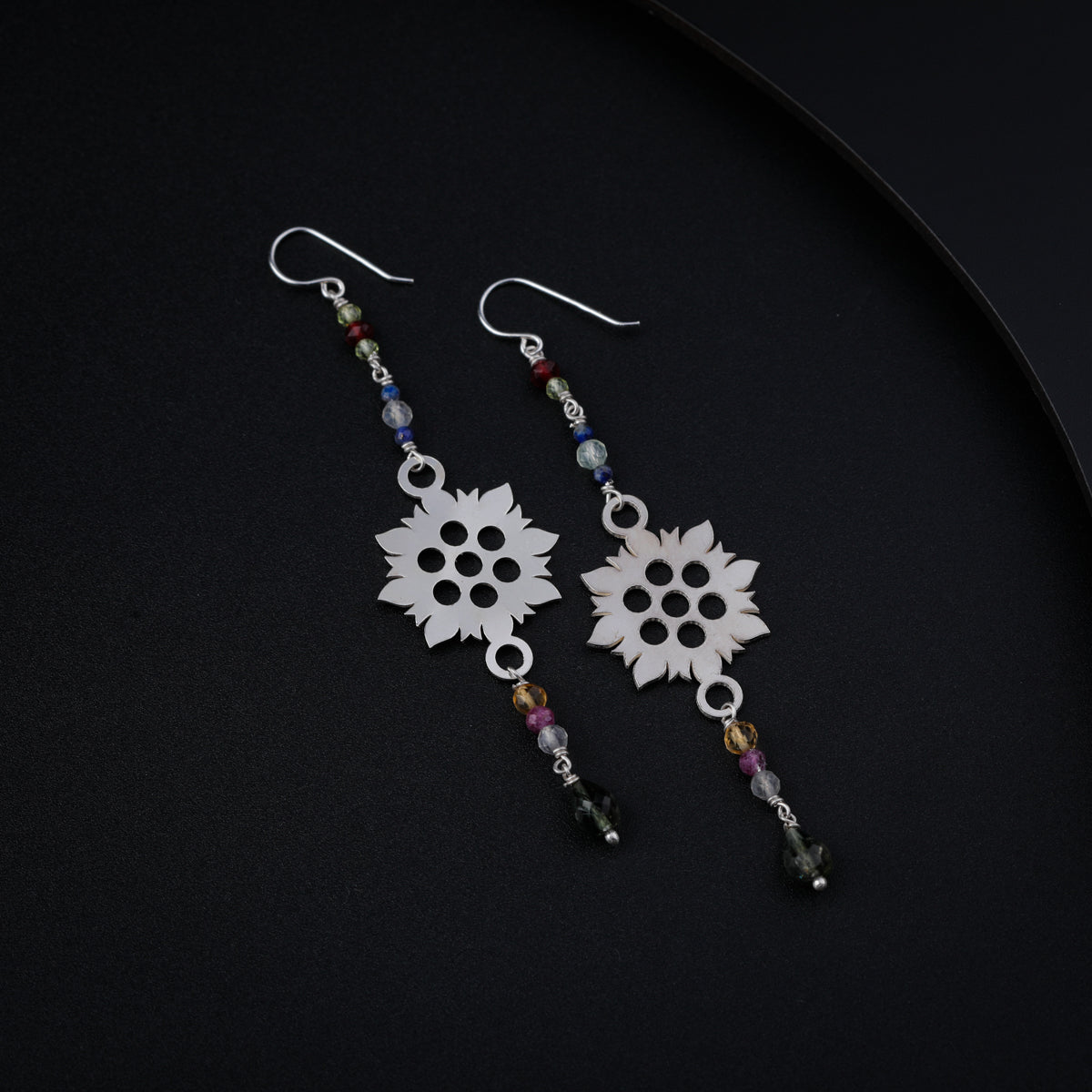 Silver Filigree Dangler Earring with Multicolor Stones