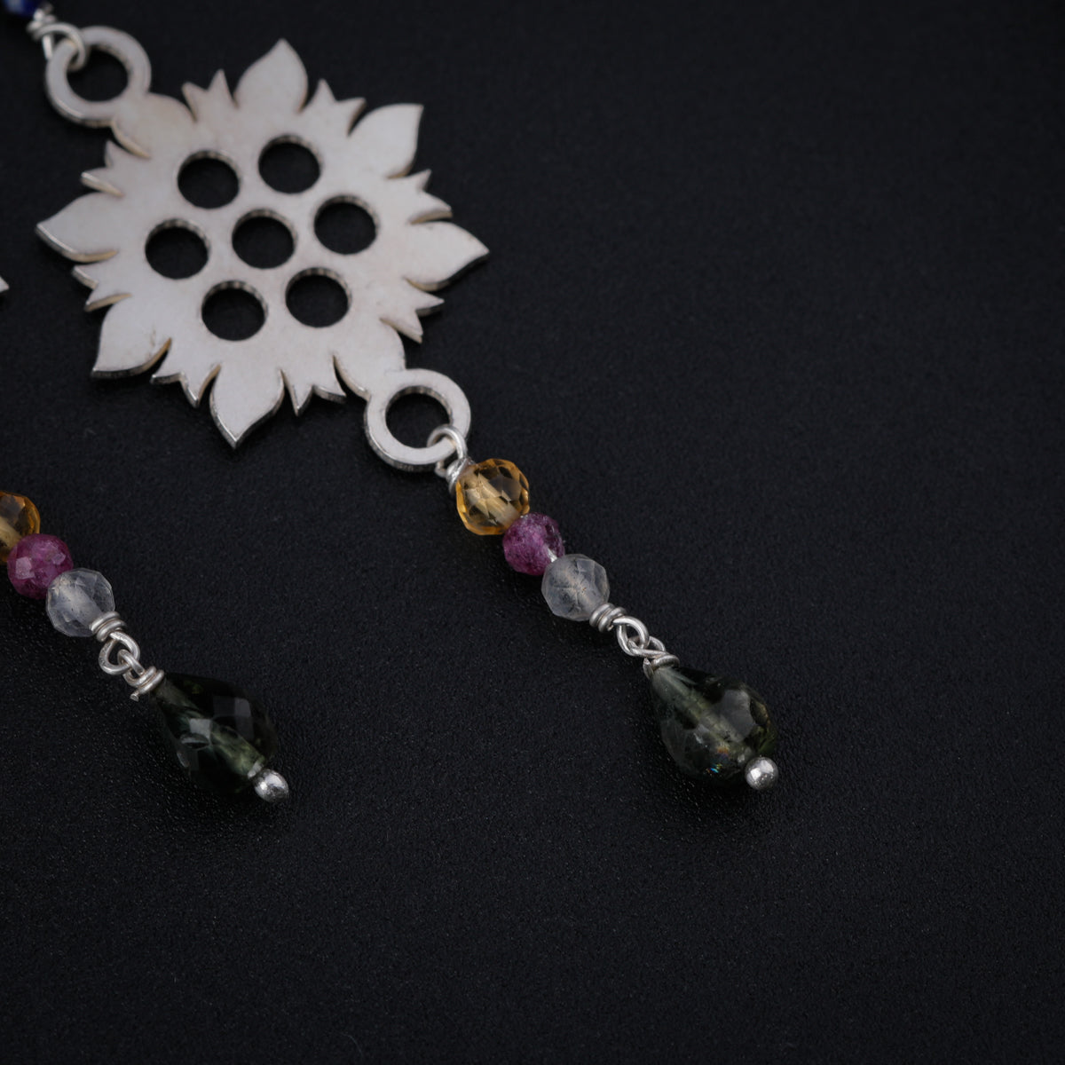 Silver Filigree Dangler Earring with Multicolor Stones