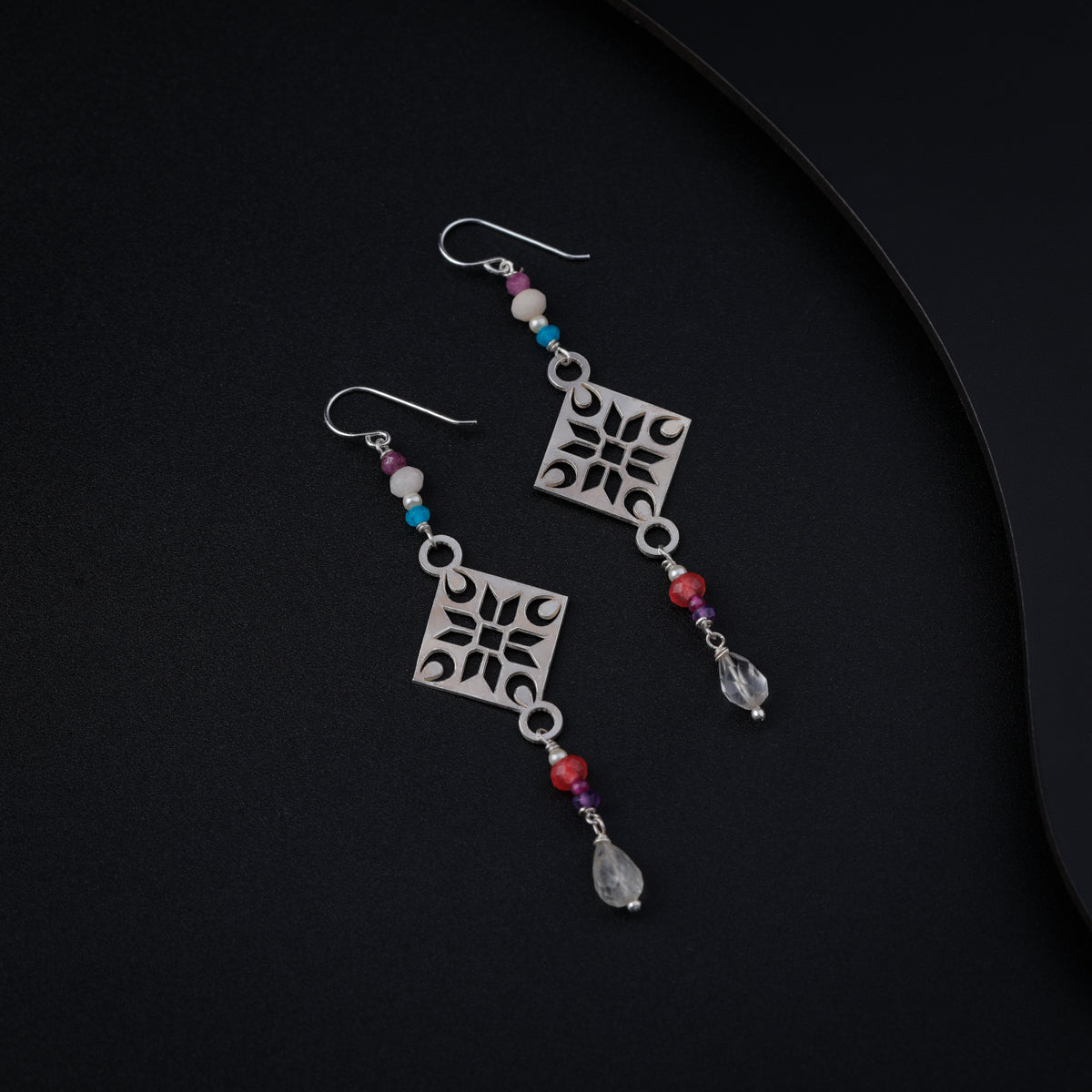 Silver Filigree Dangler Earring with Multicolor Stones