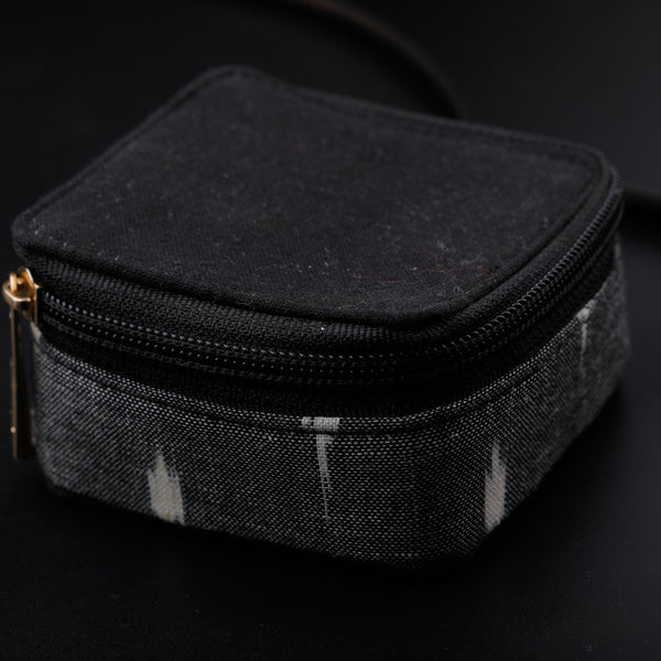 Premium Fabric Jewellery Pouch