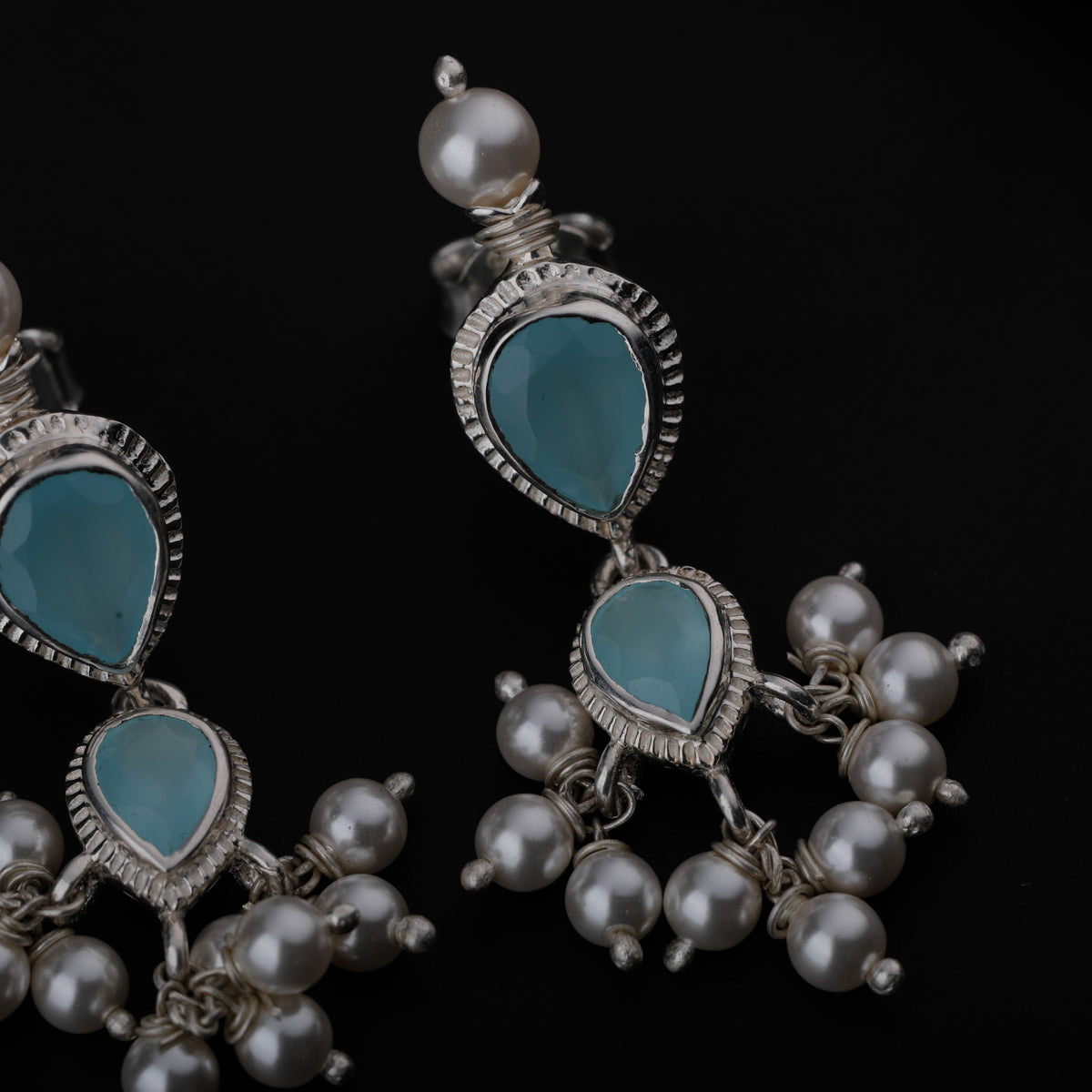 Tanmani Earring with Chalcedony Stone