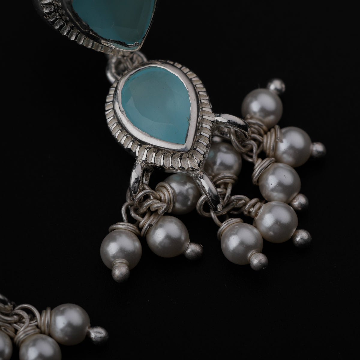 Tanmani Earring with Chalcedony Stone and Small Pearls