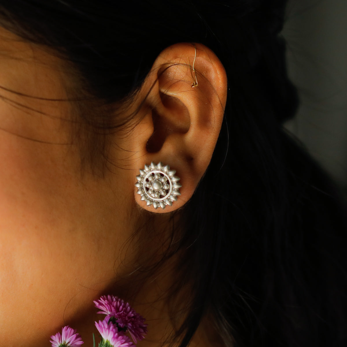 Round Petal Earrings