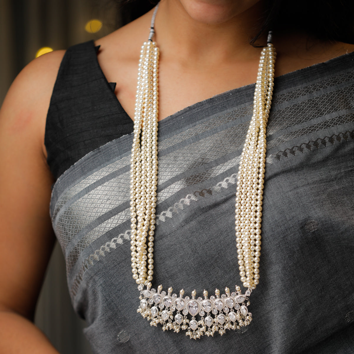 Classic Tanmani Set with CZ Crystal and Pearls