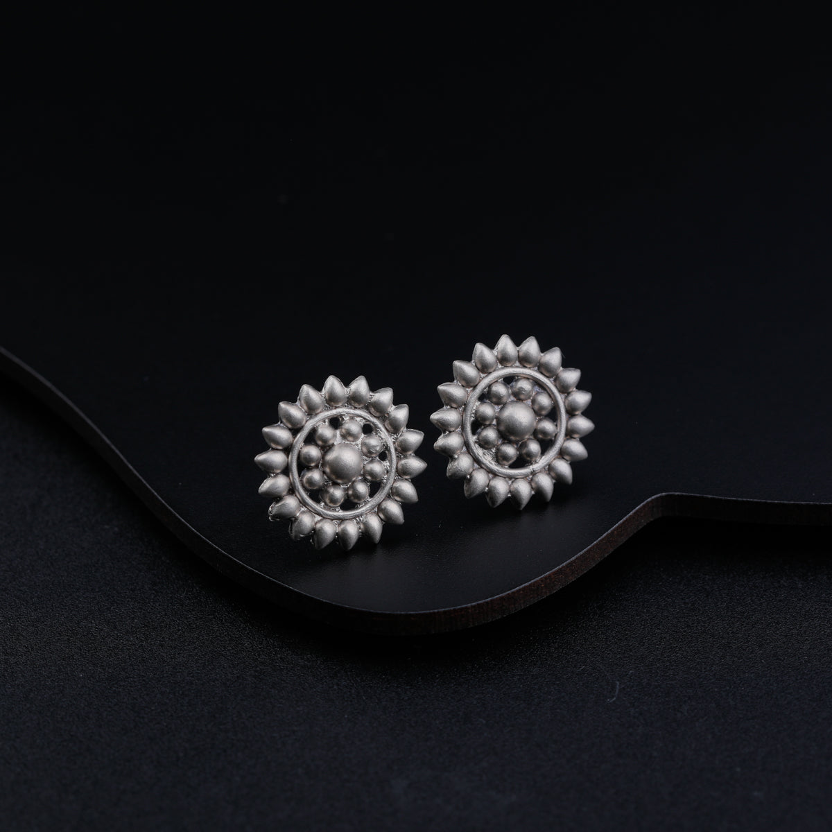 Round Petal Earrings