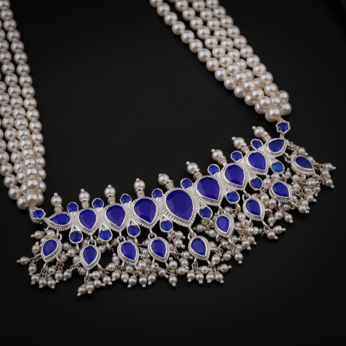 Tanmani Set with Lapis and Pearls