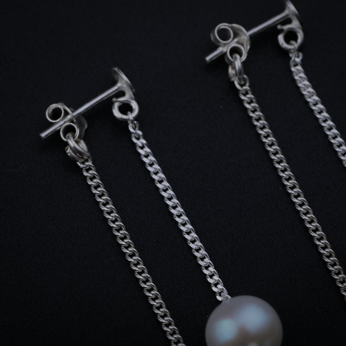 Double Pearl Drops Earring