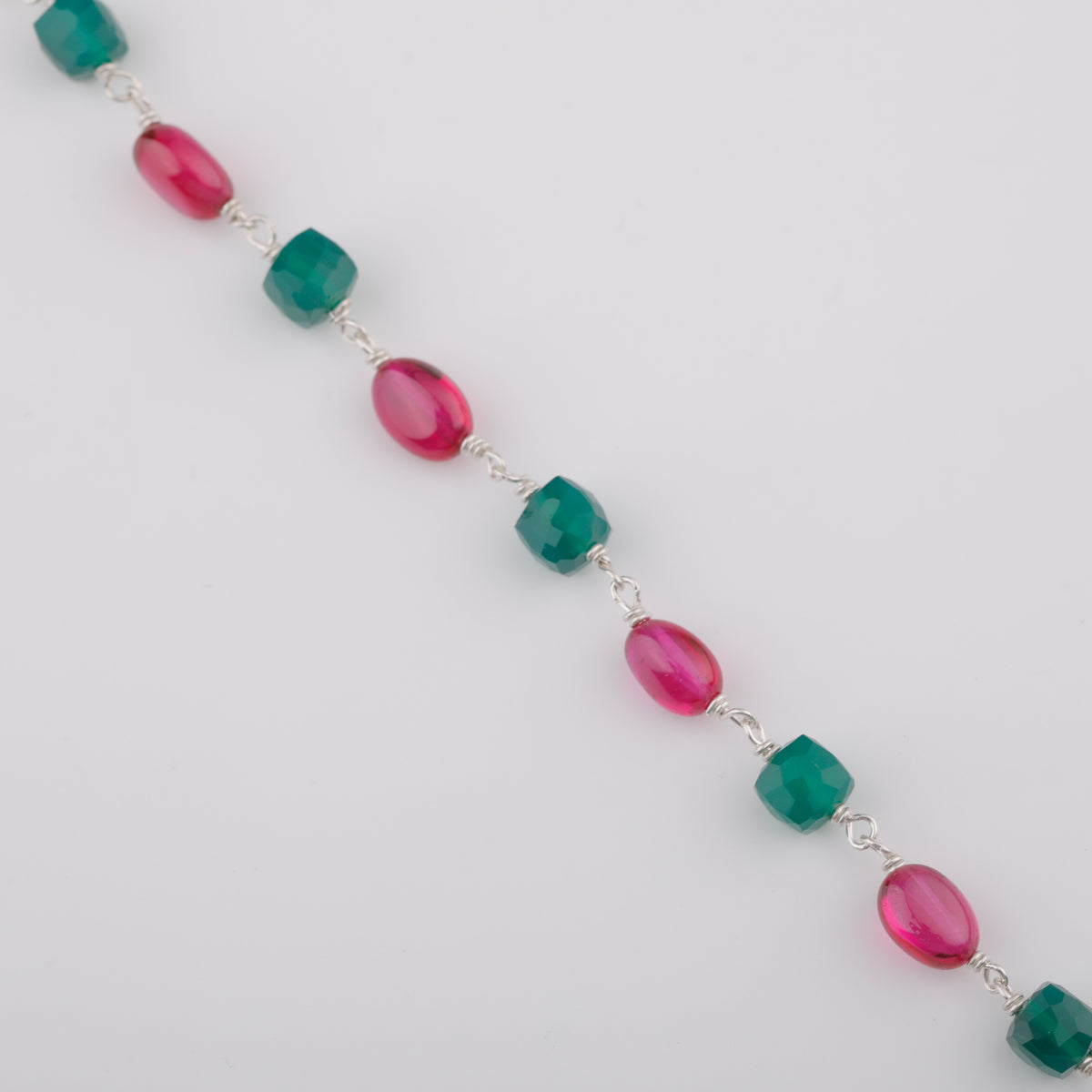 Kudi Abstract Necklace with Ruby and Green Onyx