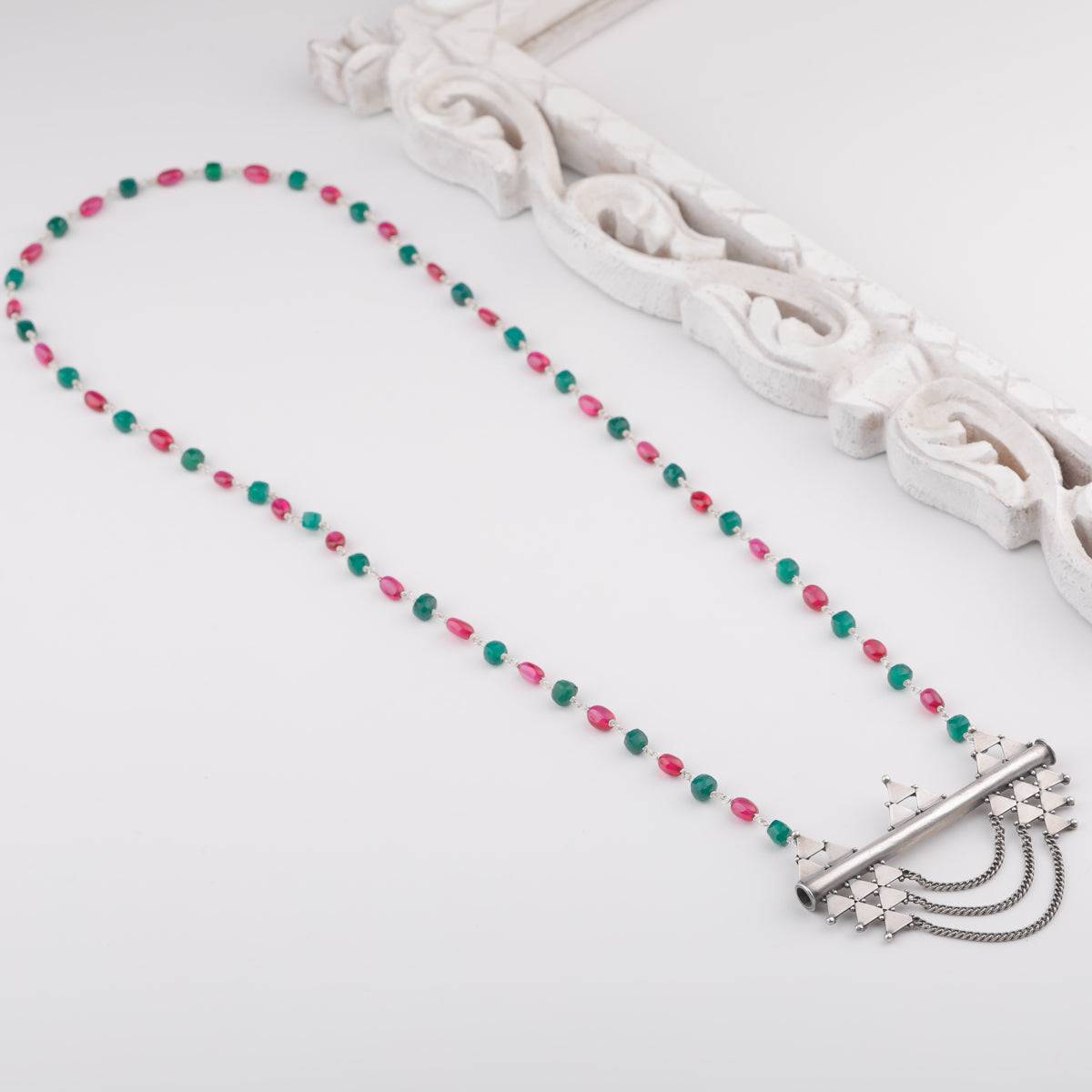 Straight and slant Necklace with Garnets and Green Onyx ( Long Chain Pendant )