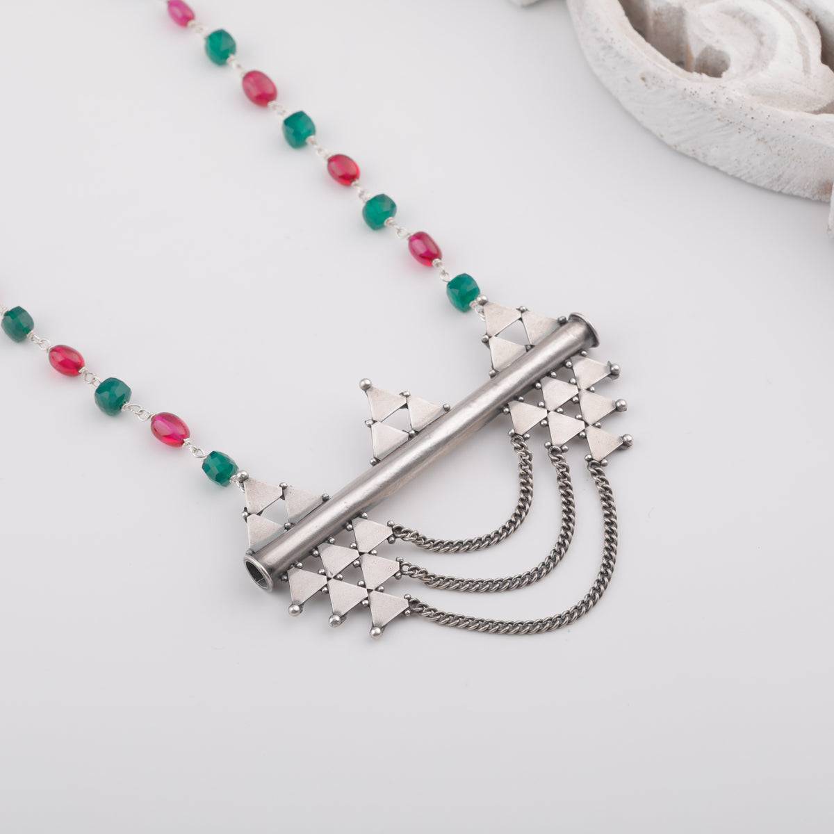 Straight and slant Necklace with Garnets and Green Onyx ( Long Chain Pendant )