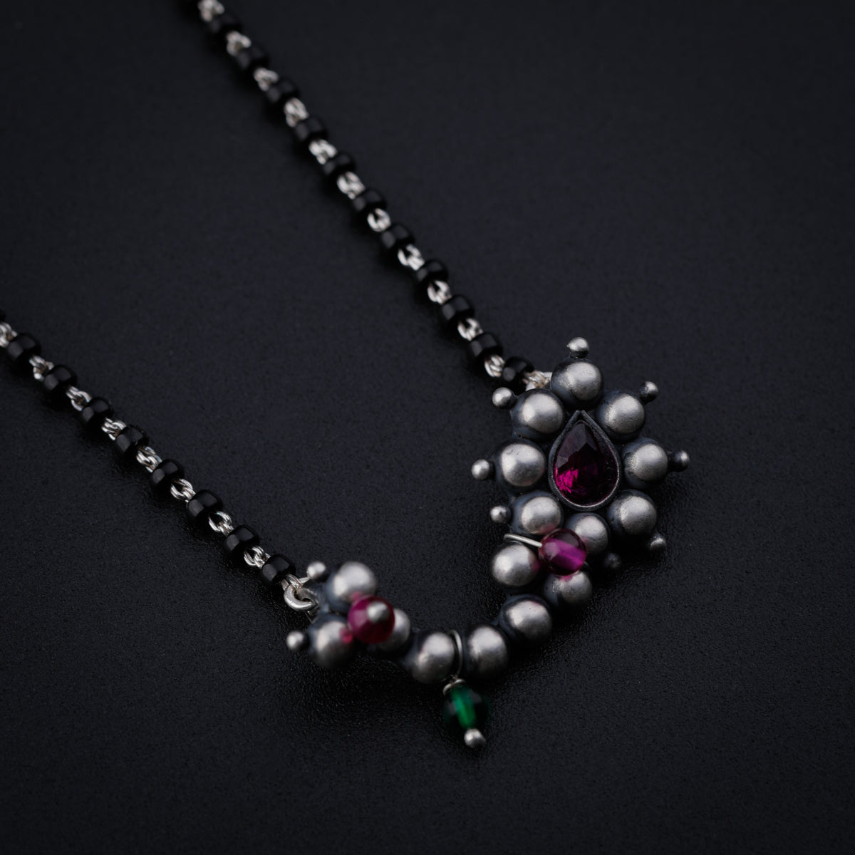 Itihaas Maharashtrian Small Nath Mangalsutra