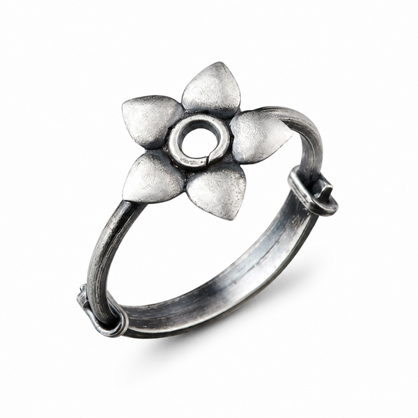 Silver Flower Motif Ring