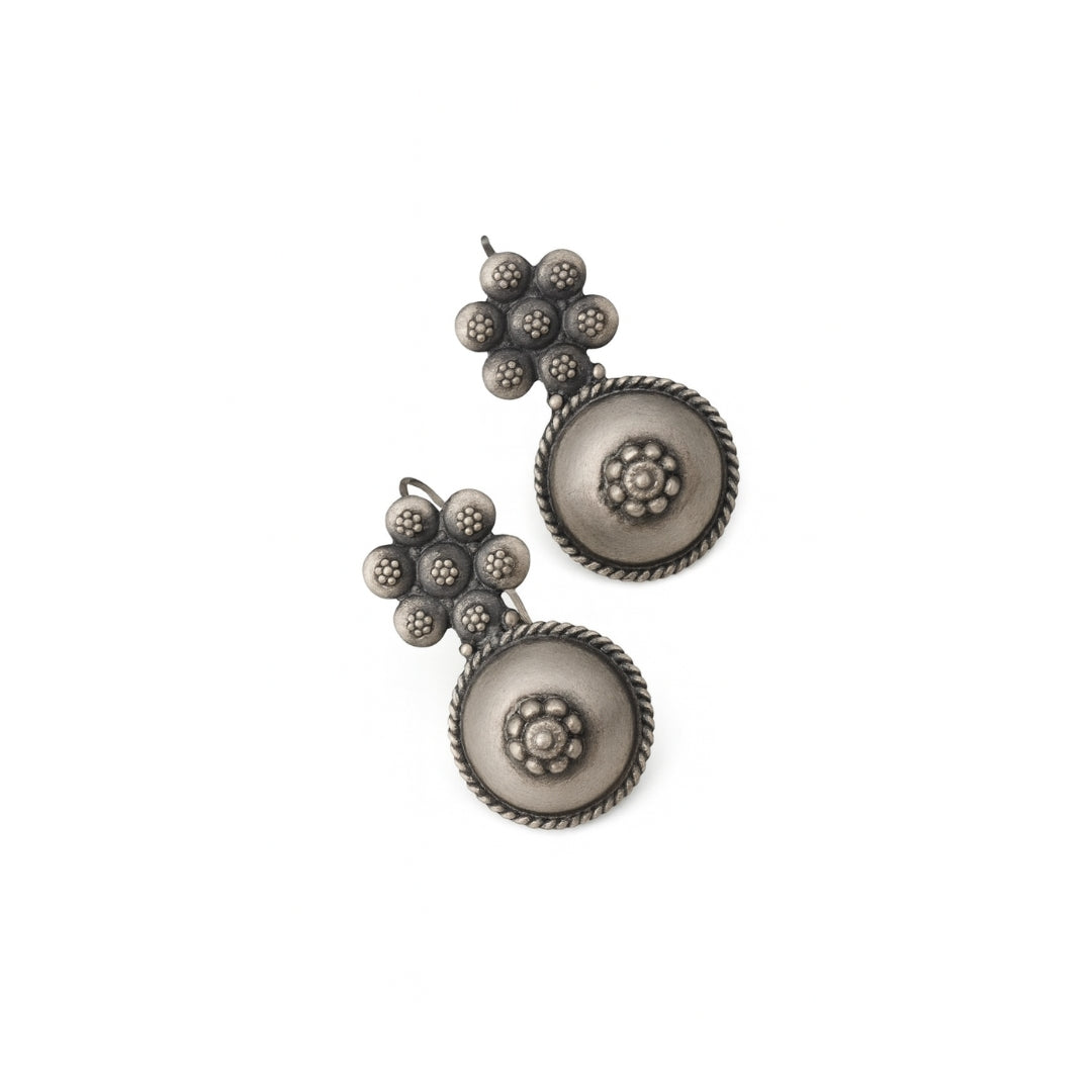 The Kurak Earring from Barmer