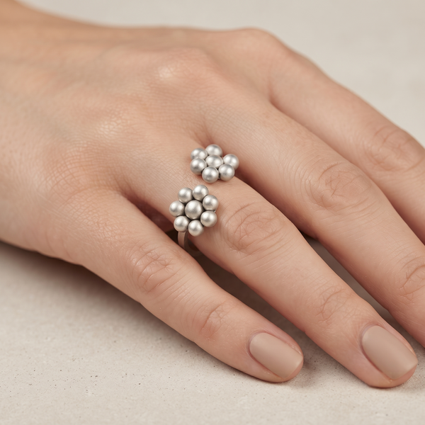 Silver Oxidized Kudi Open Ring - 2 Equal Medium Size Kudi