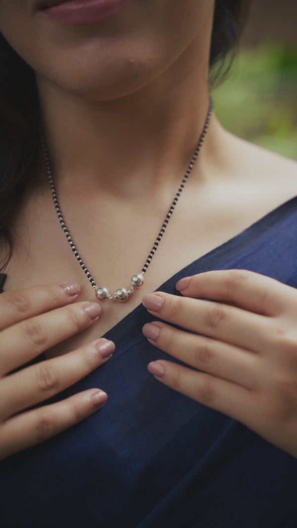 Handcrafted sarmanee mangalsutra polished finish