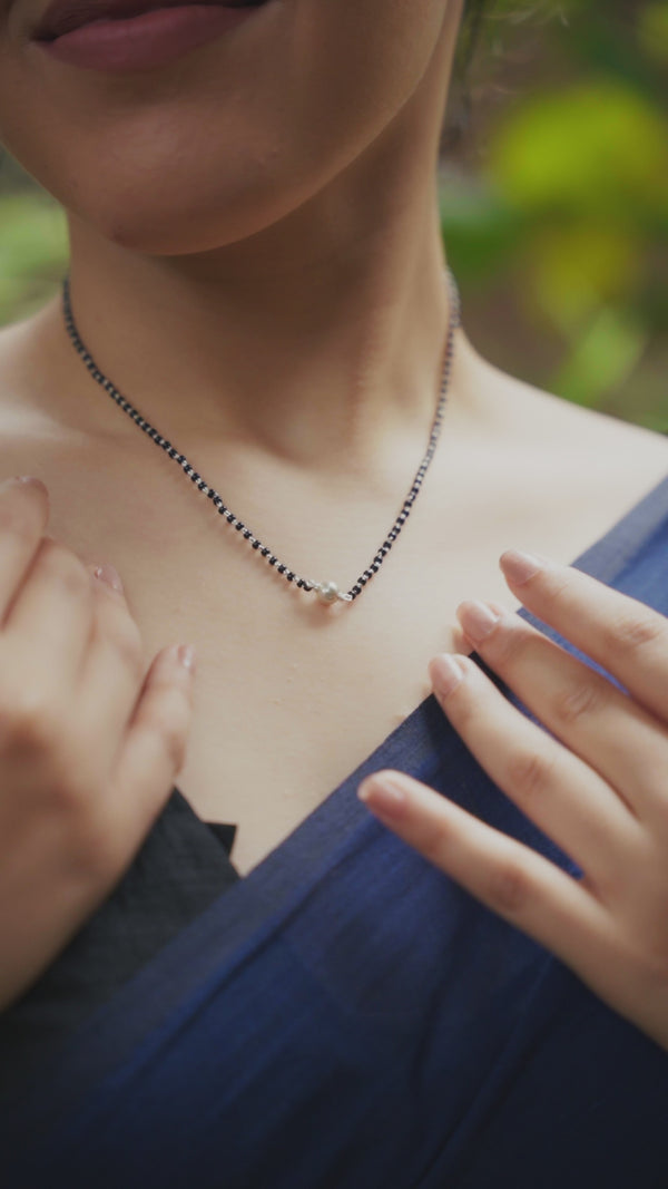 Handcrafted sarmanee mangalsutra single bead polished finish