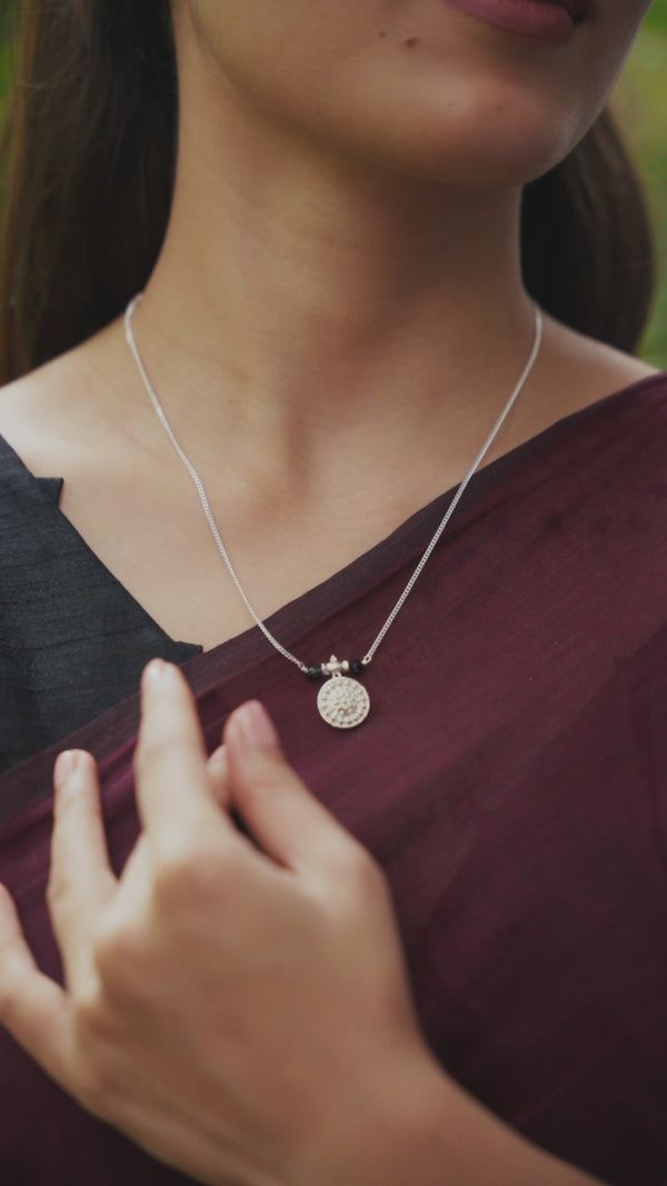 Silver Saaj motif mangalsutra