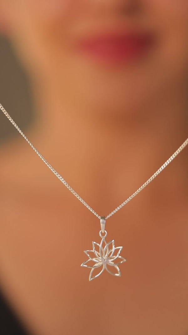 Floral silver charm necklace design