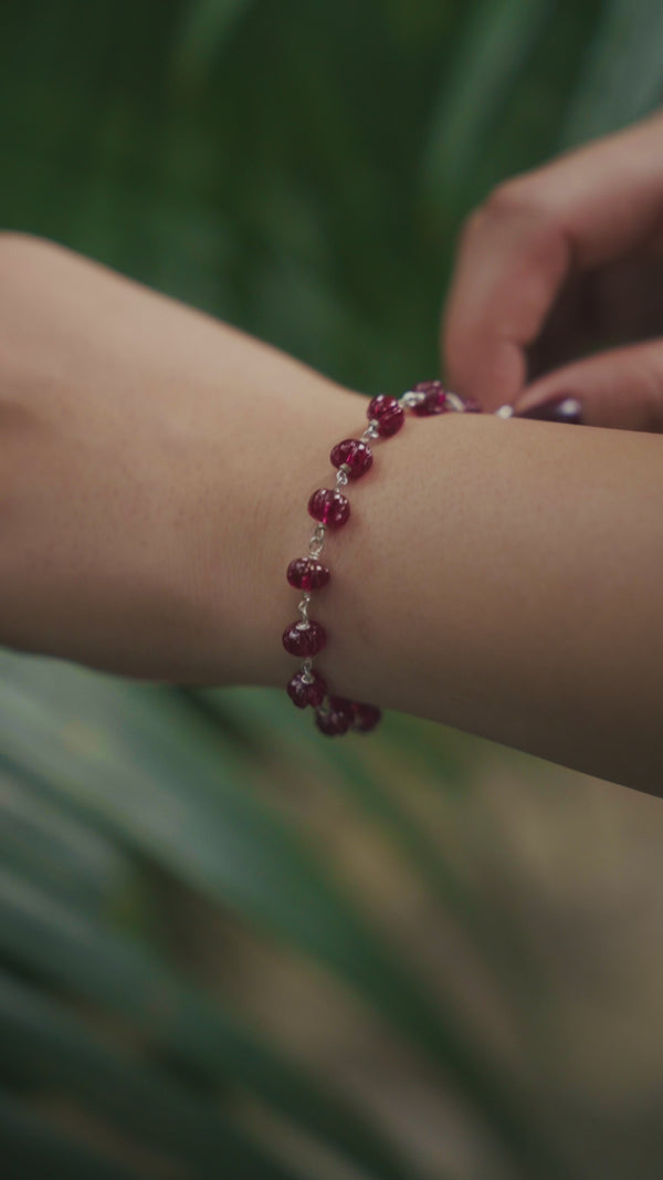 Model wearing Silver Ruby Ganthan Bracelet for festive look