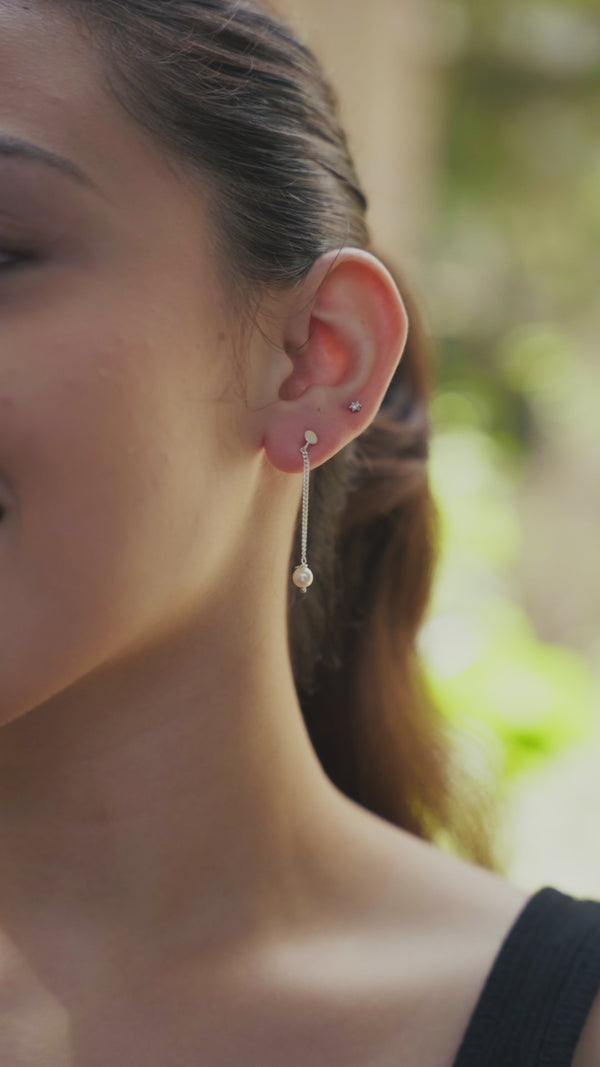 Handcrafted silver pearl chain earring polished finish