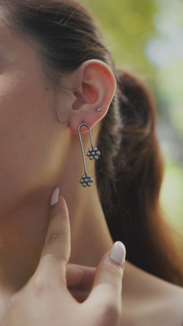 Kudi Drop Silver Earring