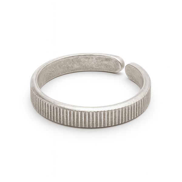 Unisex Silver Ring, adjustable hammered design, dainty jewelry for everyday wear