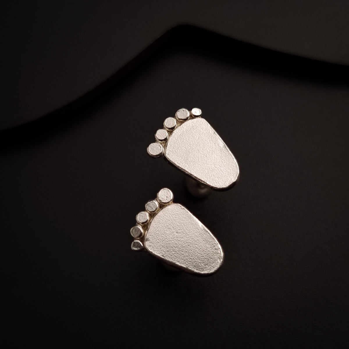 Shiana Fine Silver Baby Elephant Earrings (1 Pair) - SHIANA.com