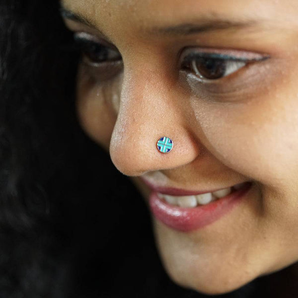 Corners Nose pin ( Pierced ) - Blue