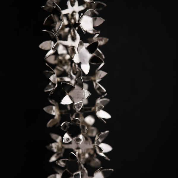 a close up of a bunch of metal objects