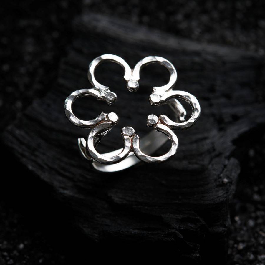 Silver Hammered Ring - Flower